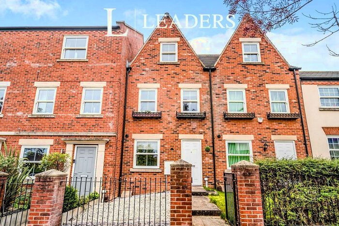 3 Bedroom Town House To Rent In Birstall Meadows, Birstall, LE4