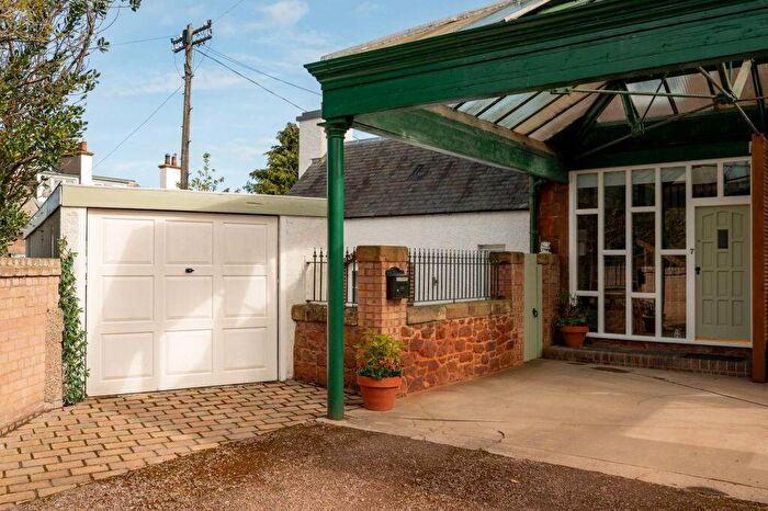 3 Bedroom Flat For Sale In South Hamilton Road, North Berwick, EH39