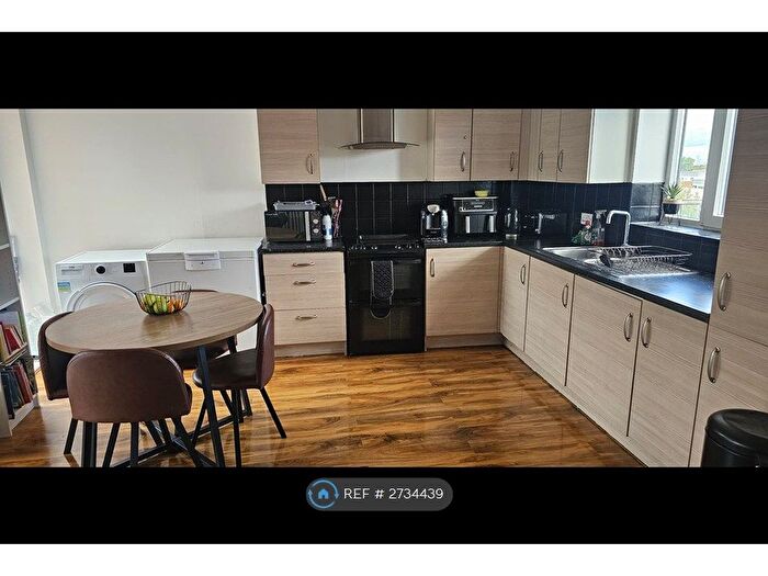 2 Bedroom Flat To Rent In Ethalion Lodge, London, SE18