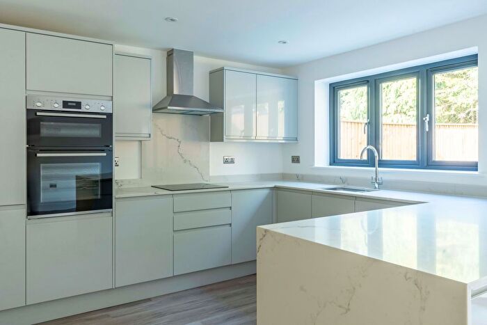 4 Bedroom Detached House For Sale In Players Close, Hambrook, Bristol, Gloucestershire, BS16