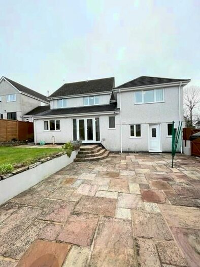 5 Bedroom Detached House To Rent In Wood Park, Ivybridge, PL21