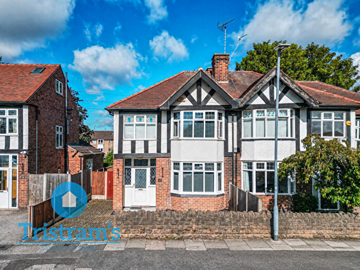 3 Bedroom Semi Detached House For Sale In Queens Drive, Beeston, NG9