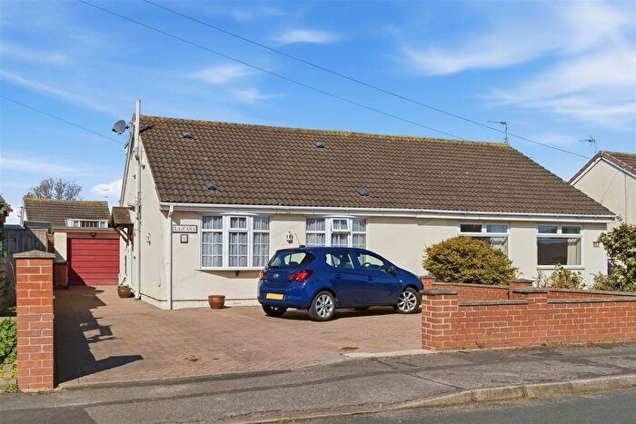 3 Bedroom Semi-Detached Bungalow For Sale In Chellsway, Withernsea, HU19