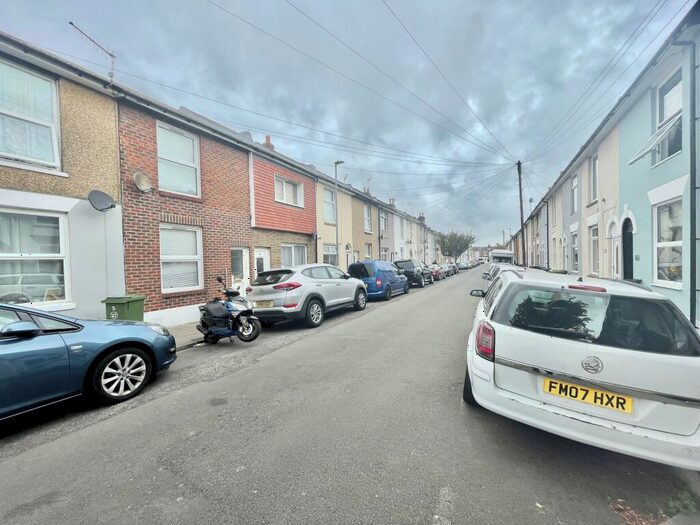 3 Bedroom Terraced House To Rent In Cyprus Road, Portsmouth, PO2
