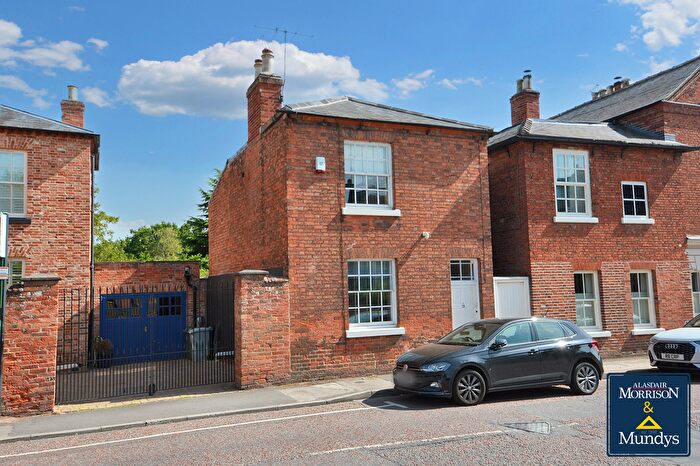 2 Bedroom Detached House For Sale In Westgate, Southwell, NG25
