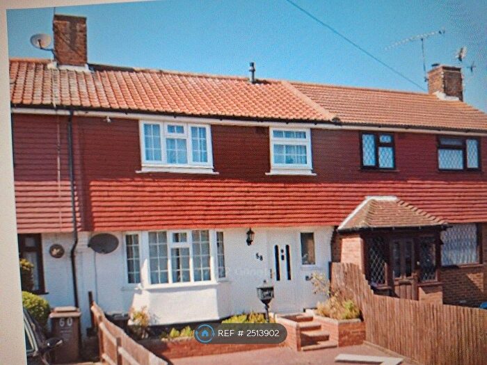 3 Bedroom Terraced House To Rent In Copperfield Road, Rochester, ME1