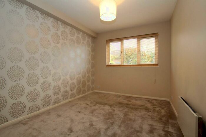 3 Bedroom House To Rent In Monastery Gardens, Enfield, EN2