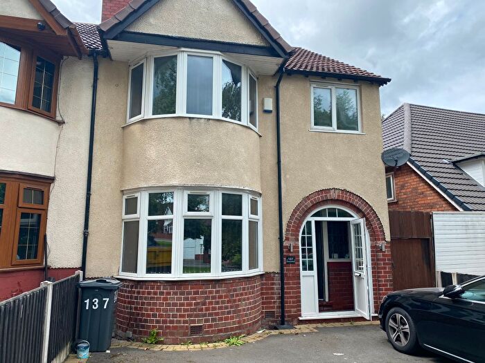 3 Bedroom Semi-detached House To Rent In Sandwell Road, Handsworth, B21