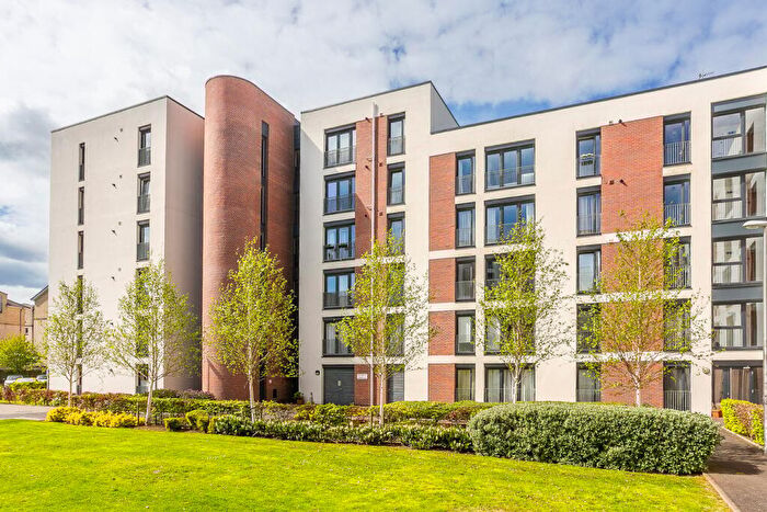 1 Bedroom Flat For Sale In Arneil Place, Edinburgh, EH5