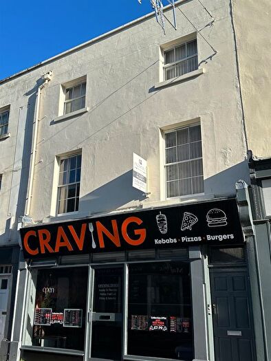 6 Bedroom Flat To Rent In Bath Street, Leamington Spa, CV31