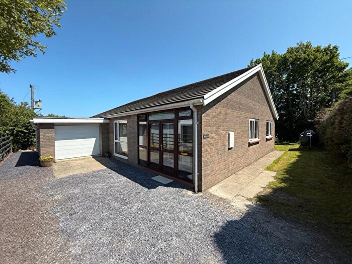 2 Bedroom Bungalow For Sale In Blaenporth, Cardigan, SA43