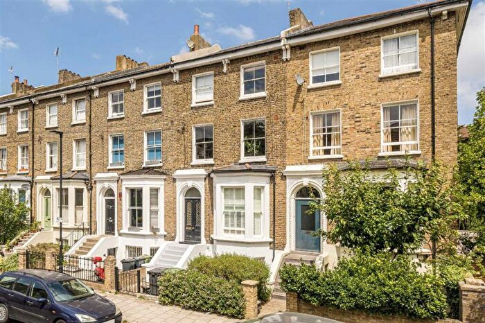 3 Bedroom Maisonette For Sale In Eastlake Road, Loughborough Junction, SE5