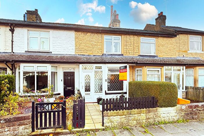 3 Bedroom Terraced House For Sale In Albert Road, Harrogate, North Yorkshire, HG1