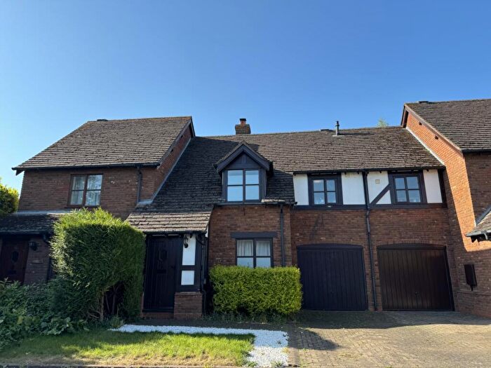3 Bedroom Terraced House To Rent In Old Town Mews Stratford-upon-Avon, CV37