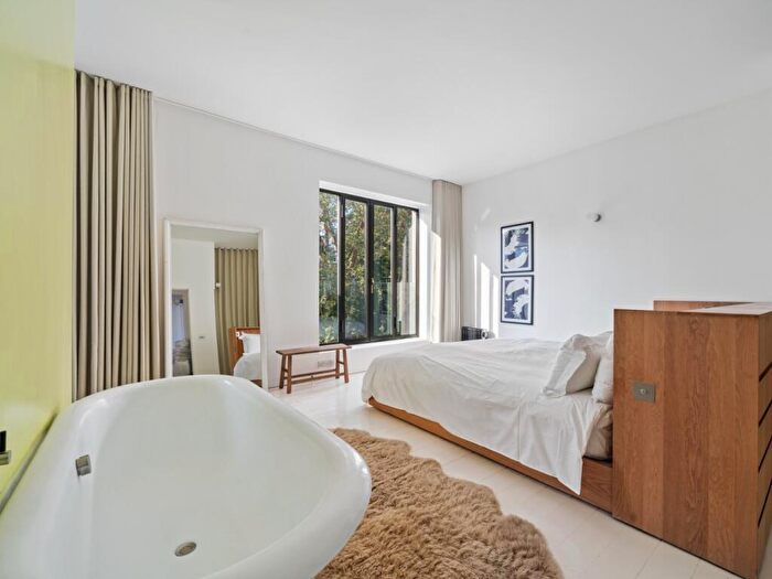5 Bedroom Semi-Detached House For Sale In King Henrys Road, Primrose Hill, London, NW3