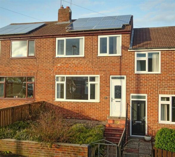 3 Bedroom Terraced House To Rent In Springfield Gardens, Horsforth, Leeds, West Yorkshire, LS18