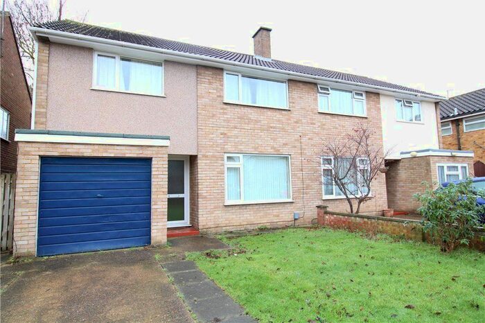 3 Bedroom Semi-Detached House To Rent In Pentland Rise, Bedford MK41