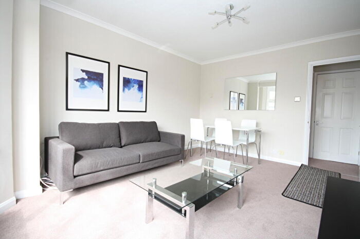 1 Bedroom Apartment To Rent In Penyston Road Maidenhead Berkshire, SL6