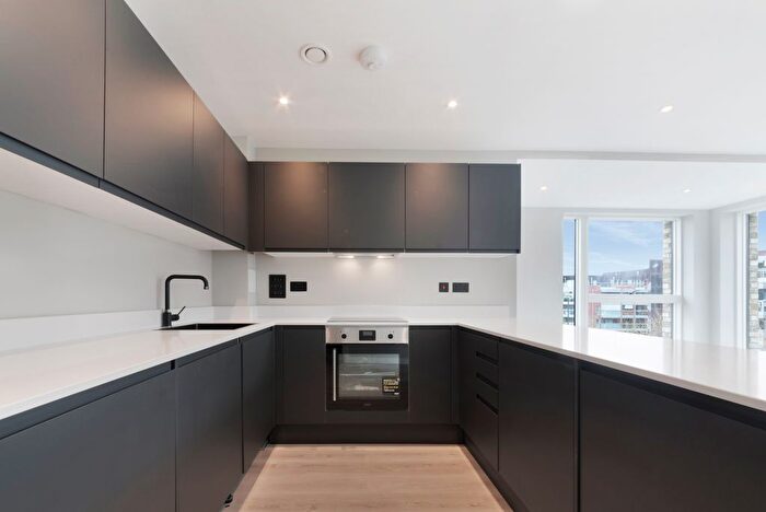 3 Bedroom Flat To Rent In The Gladstone, Dollis Hill Avenue, Brent, NW2