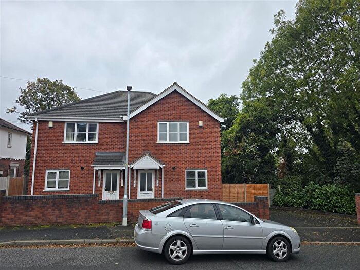 2 Bedroom Semi-Detached House To Rent In Poplar Road, Kidderminster, DY11