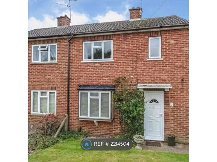 3 Bedroom Semi-Detached House To Rent In Charsley Close, Amersham, HP6