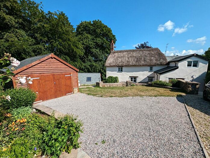 4 Bedroom Detached House For Sale In Chulmleigh, EX18