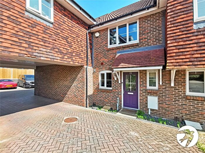 2 Bedroom Terraced House To Rent In Baker Crescent, Dartford, Kent, DA1