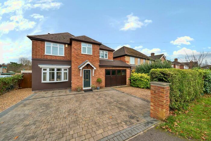 5 Bedroom Detached House For Sale In Box End Road, Kempston, Bedford, MK43