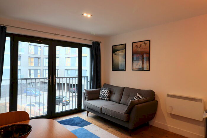 1 Bedroom Apartment To Rent In Clive Passage, Birmingham, B4