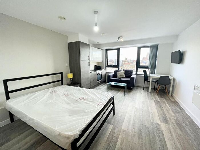 Studio To Rent In Leigh Street, Liverpool, L1
