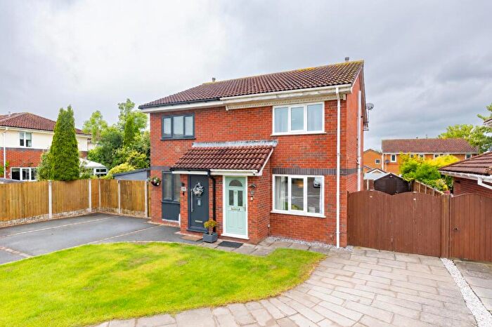 2 Bedroom Semi-Detached House For Sale In Aspendale Close, Longton, Preston, PR4