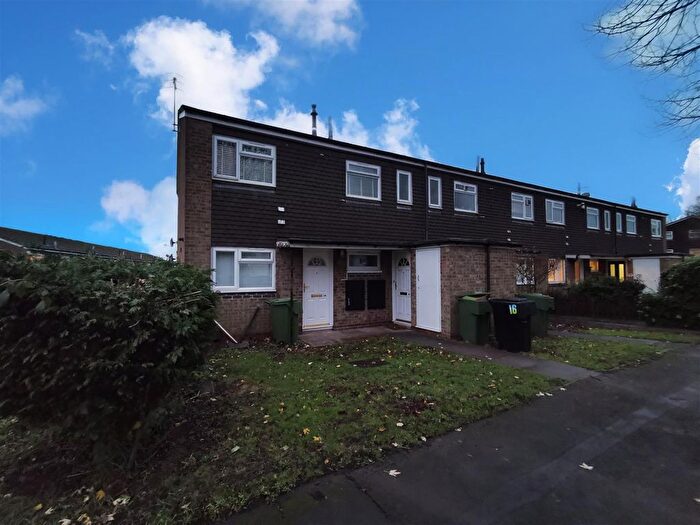 1 Bedroom Maisonette To Rent In Lingfield Walk, Catshill, Bromsgrove, B61