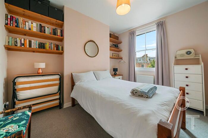 3 Bedroom Terraced House For Sale In Herbert Street, Chalk Farm, NW5