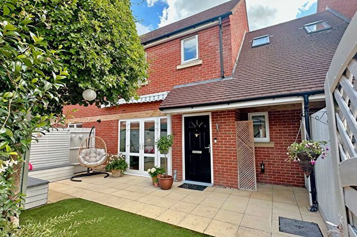 3 Bedroom Terraced House For Sale In Boshers Close, Cholsey, OX10
