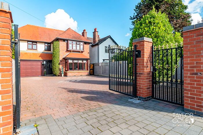 4 Bedroom Detached House For Sale In Hints Road, Mile Oak, Tamworth, B78
