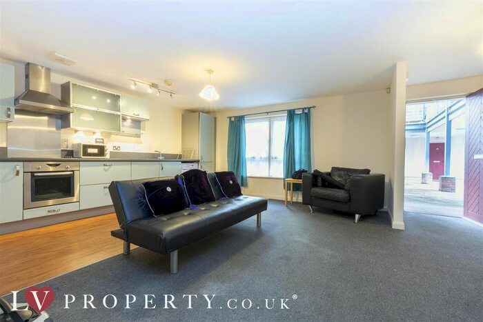 1 Bedroom Flat For Sale In Arthur Place, Birmingham, West Midlands, B1