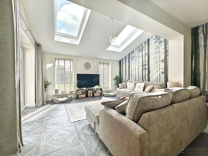 4 Bedroom Detached House For Sale In Sparrow Lane, Preston, PR3