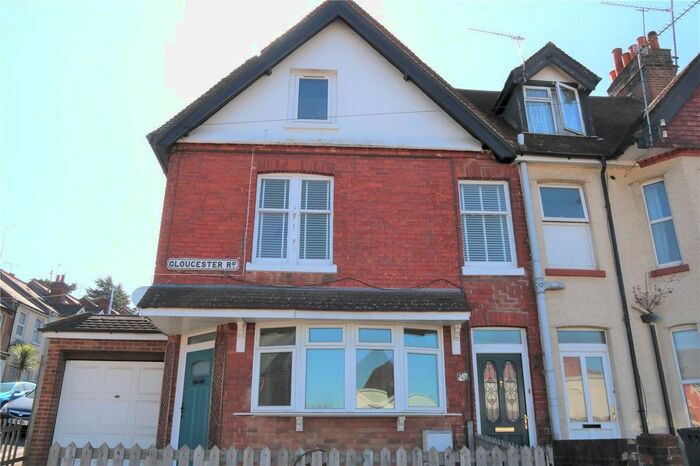 2 Bedroom Flat To Rent In Gloucester Road, Reading, Berkshire, RG30