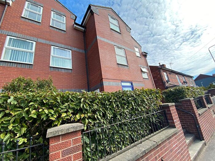 2 Bedroom Property To Rent In Victoria Road, Kirkby-In-Ashfield, Nottingham, NG17