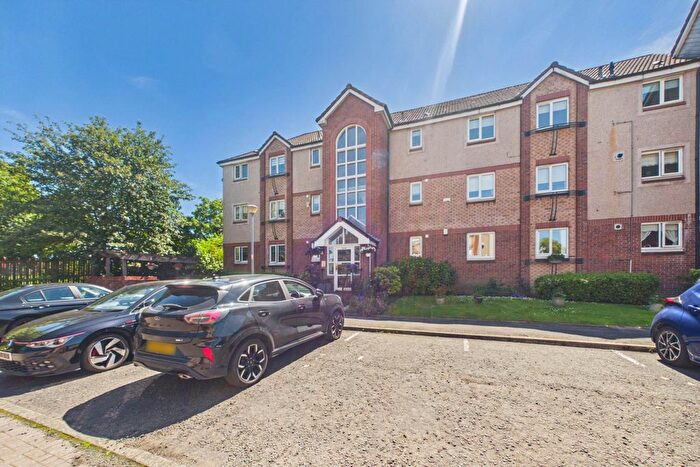2 Bedroom Flat For Sale In Imlach Place, Motherwell, ML1