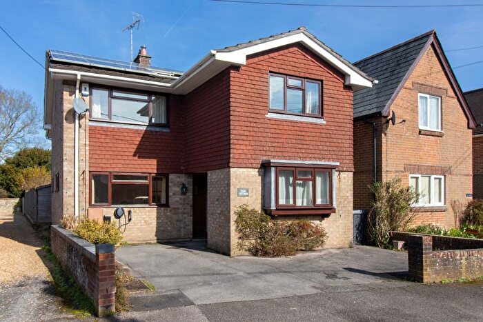 4 Bedroom Detached House To Rent In Haig Road, Alresford, Hampshire, SO24