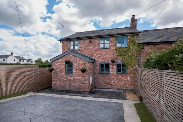 4 Bedroom Semi-Detached House For Sale In Oldcastle Lane, Threapwood, Malpas, SY14