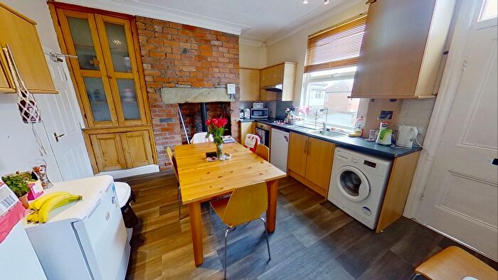 3 Bedroom Terraced House To Rent In Grimthorpe Street, Headingley, Leeds, West Yorkshire, LS6