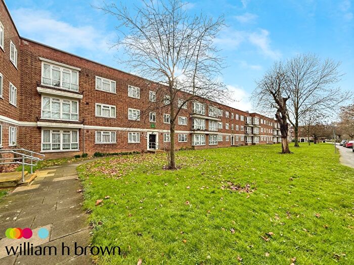 1 Bedroom Flat To Rent In Longbridge Road, Barking, IG11