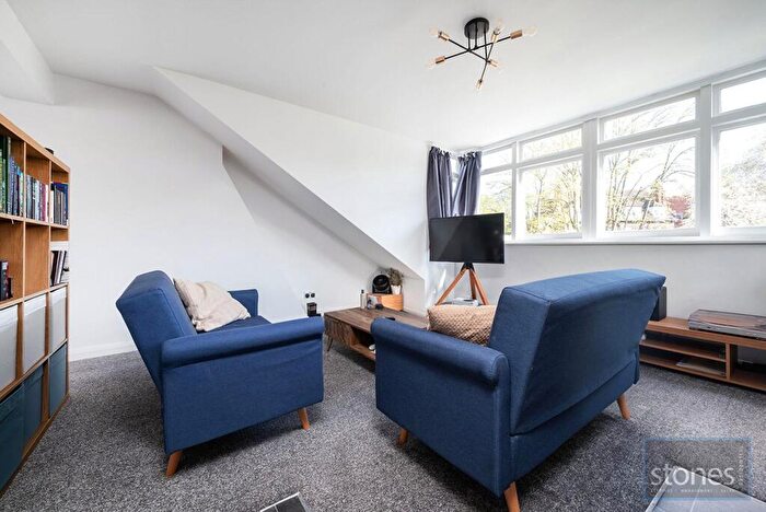 Apartment To Rent In Christchurch Hill, London, NW3