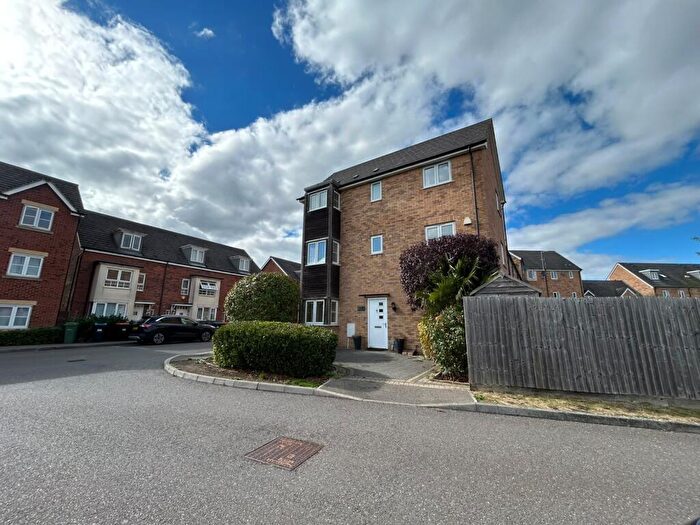 5 Bedroom House To Rent In Charisse Gardens., MK4