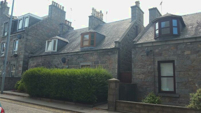 3 Bedroom Semi-Detached House To Rent In Mount Street, Rosemount, Aberdeen, AB25