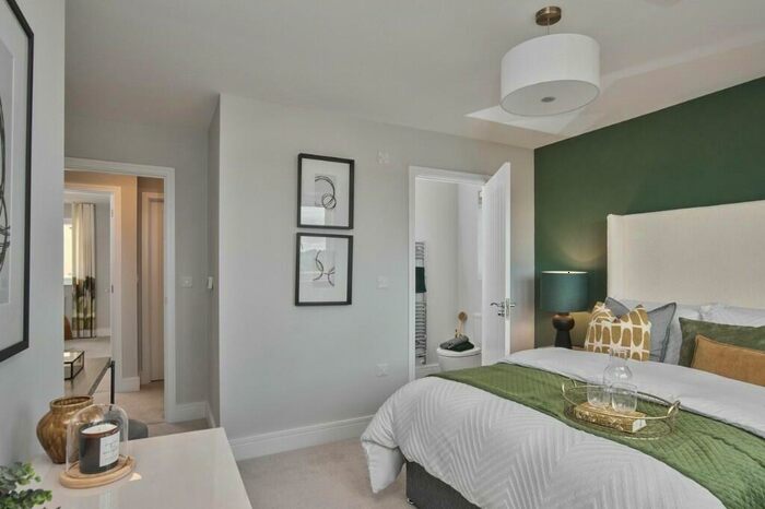 4 Bedroom Detached House For Sale In Tattenhoe Park, Priestley Drive, Milton Keynes, Buckinghamshire, MK4