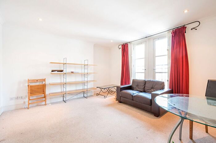 1 Bedroom Flat To Rent In Gunthorpe Street, Aldgate, London, E1
