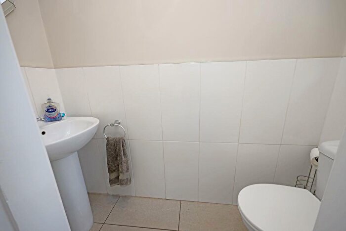 2 Bedroom End Of Terrace House For Sale In Lichfield Street, Stone, Staffordshire, ST15